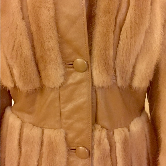 Vintage Mink and Leather Jacket - Picture 3 of 5
